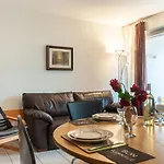 Montfort 10a Apartment *