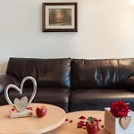 Montfort 10a Apartment
